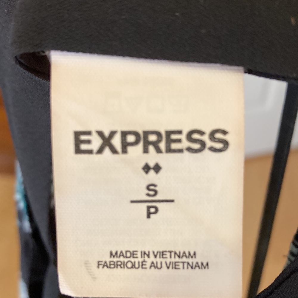 Express blouse top EUC SZ SMALL - Picture 5 of 5